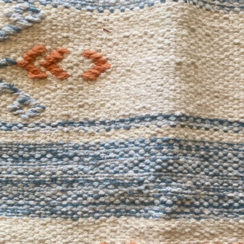 Pottery Barn Blue and Cream Woven pillowcase